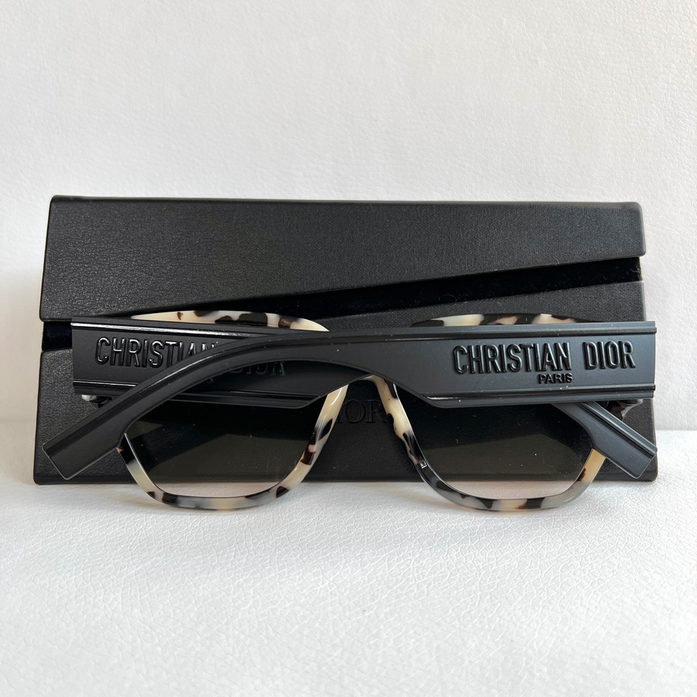Christian Dior Diorid ID1 Sunglasses EUC - Picture 14 of 14